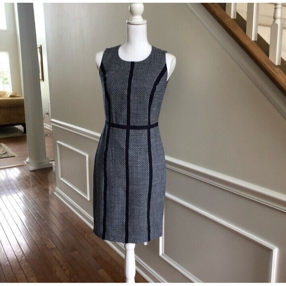 Boden MCM Geometric Classic Designer Soho Blue White Sleeveless Sheath Sz4 - Picture 1 of 7